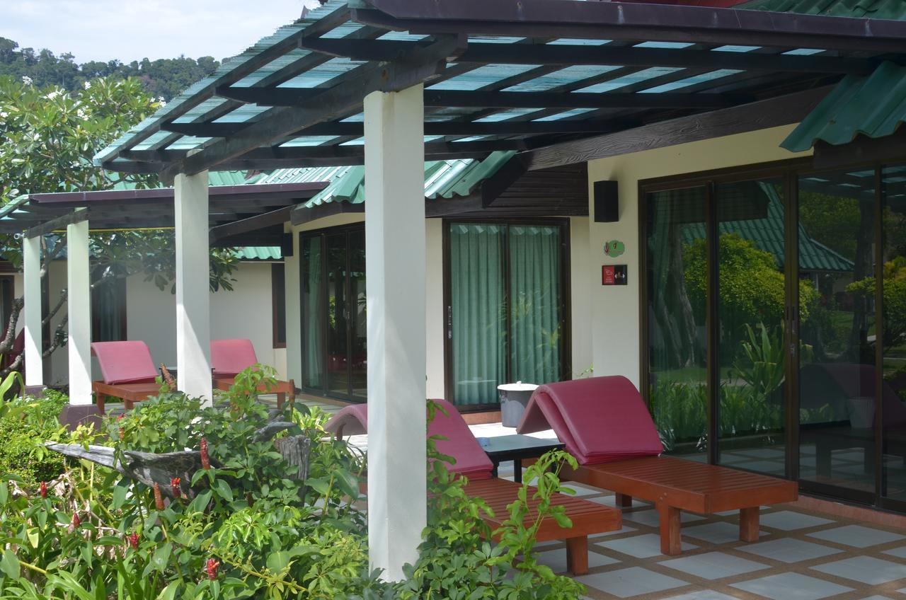 Golden Bay Cottage Ko Lanta Eksteriør billede