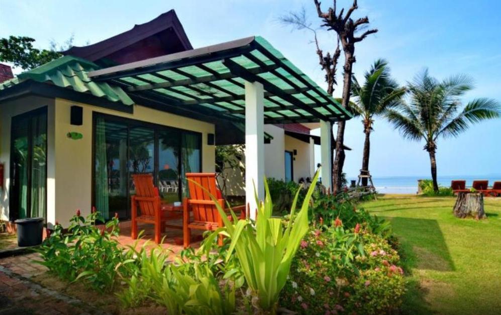 Golden Bay Cottage Ko Lanta Eksteriør billede